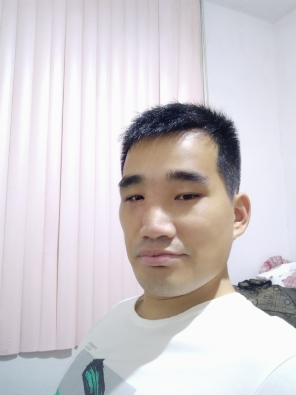 大男孩的第一张照片--永春婚介网
