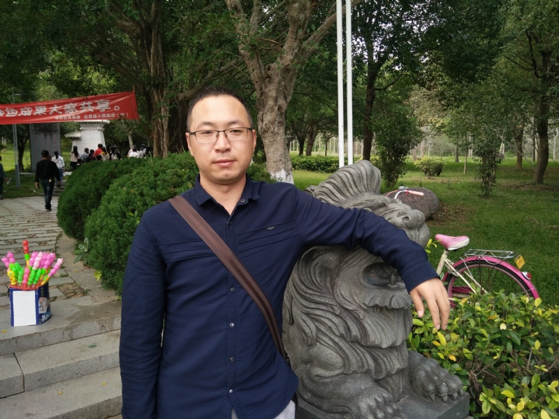 逍遥龙龙的第一张照片--永春婚介网