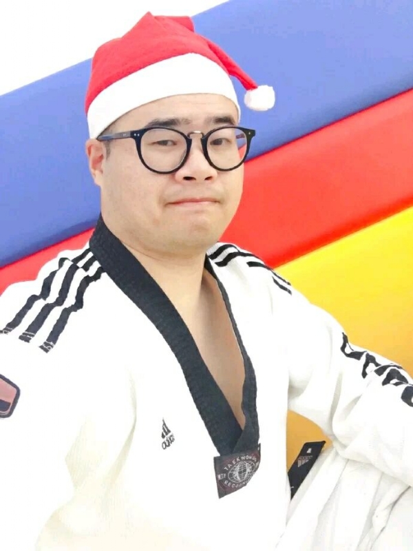 何当重相见的第一张照片--永春婚介网