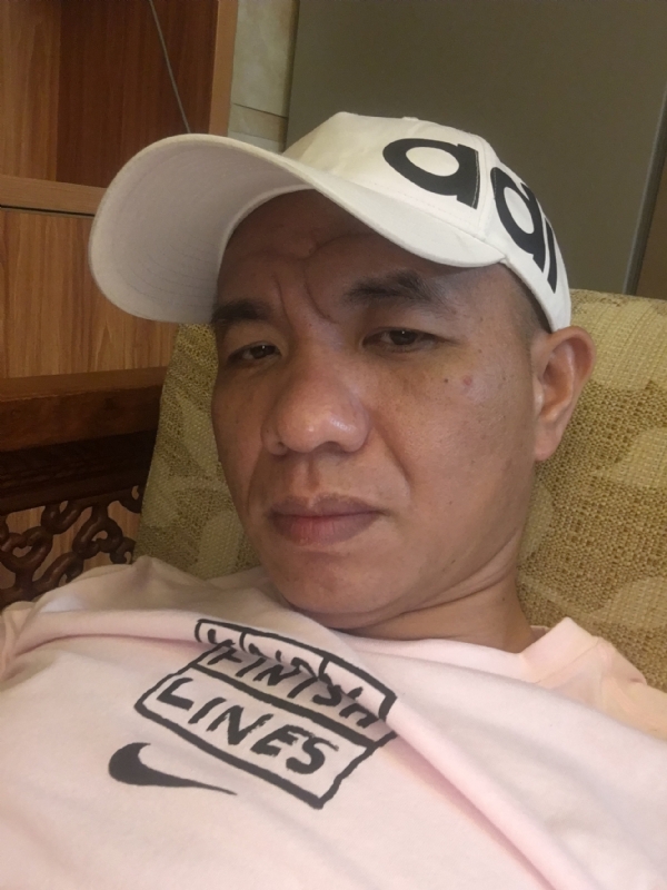 坚持到底的第一张照片--永春婚介网
