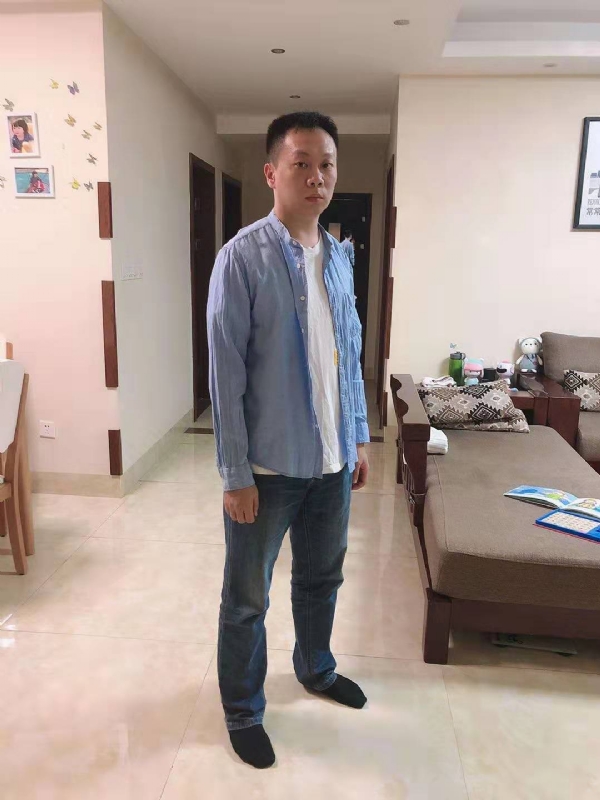 以勒的第一张照片--永春婚介网