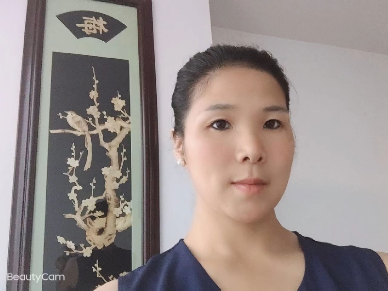 微笑的第一张照片--永春婚介网