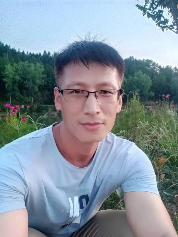 零零柒的第一张照片--永春婚介网