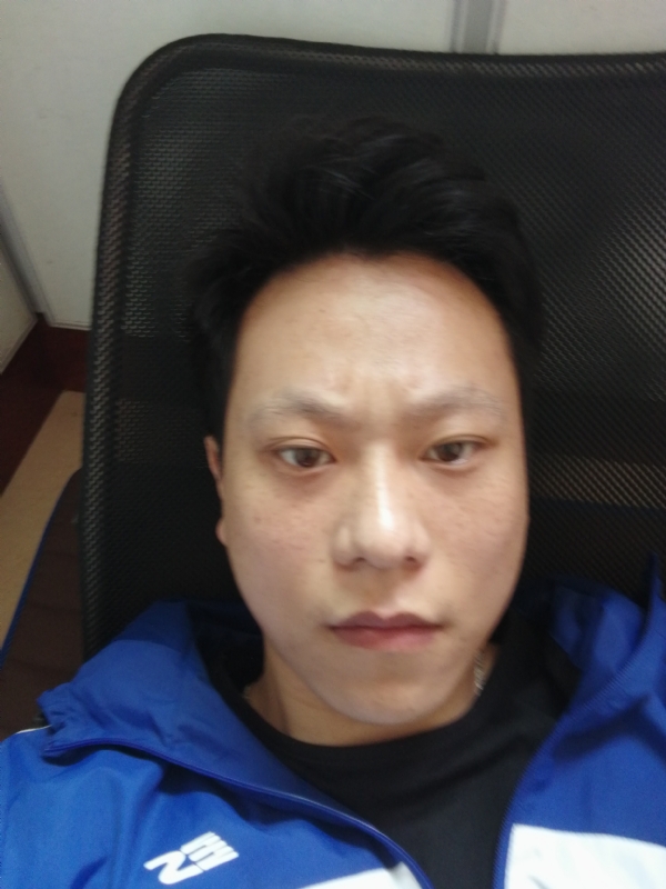 爱上的感觉的第一张照片--永春婚介网