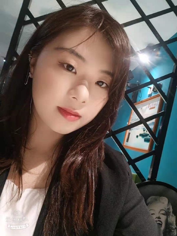带翅膀的小猫的第一张照片--永春婚介网