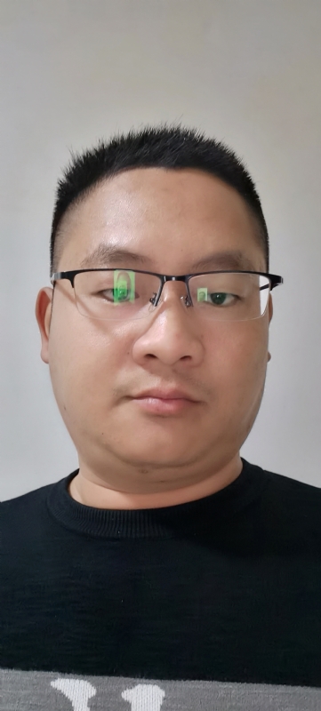 龙逍遥的第一张照片--永春婚介网