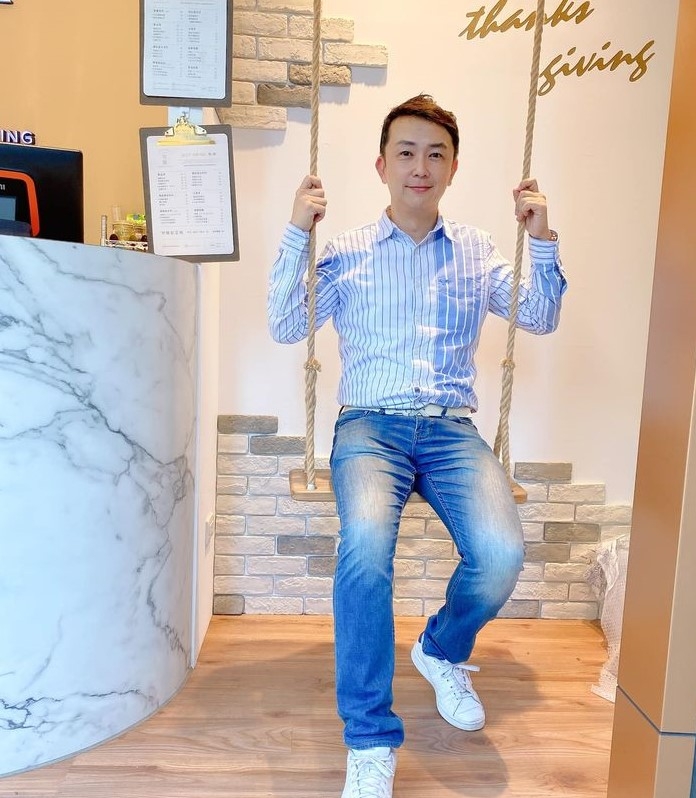 陈道明的第四张照片--永春婚介网