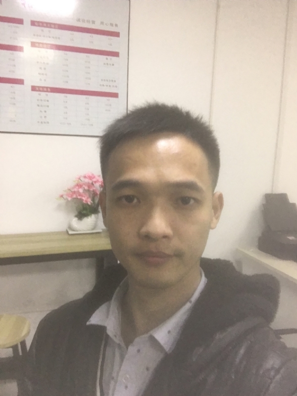 法律人小陈的第一张照片--永春婚介网