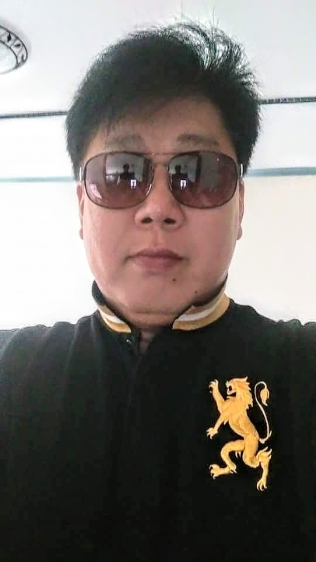 含笑半步癲的第一张照片--永春婚介网