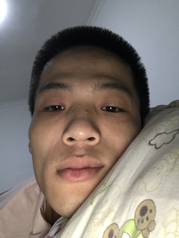 直男的第一张照片--永春婚介网