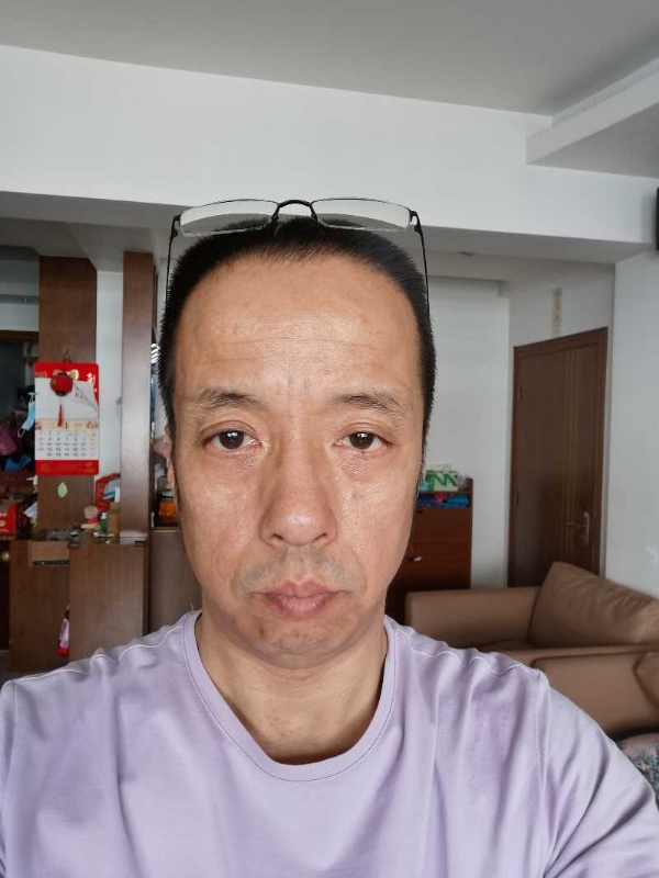 萨博的第一张照片--永春婚介网