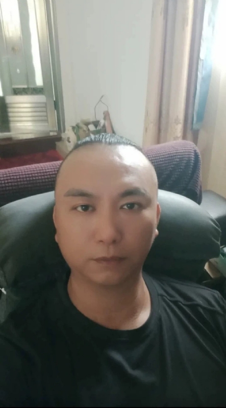 施逸森的第一张照片--永春婚介网