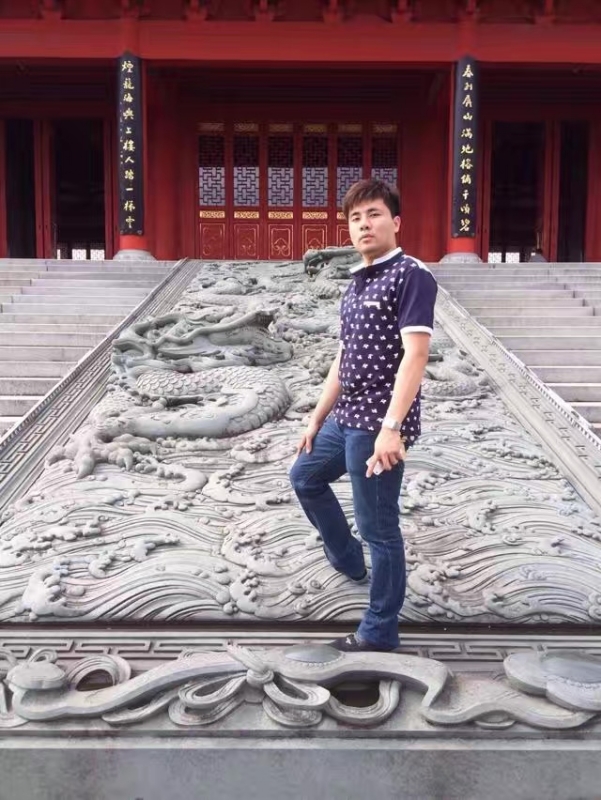 御龙氏的第一张照片--永春婚介网