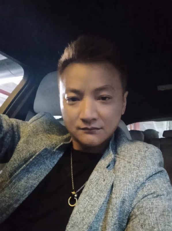 夜、有雨敲窗的第三张照片--永春婚介网