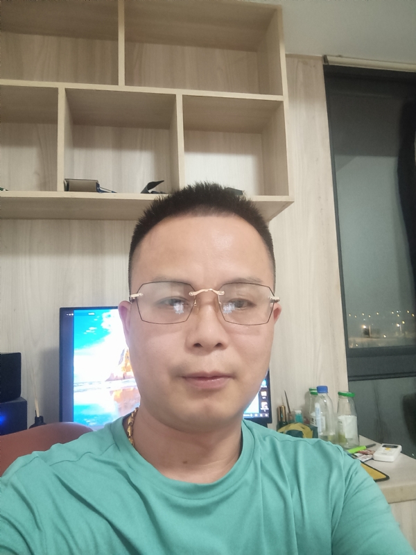 逍遥霸道的第一张照片--永春婚介网