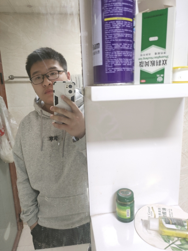 乌鸦坐飞机的第二张照片--永春婚介网