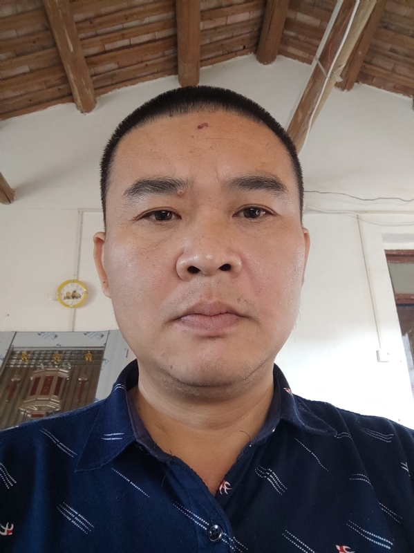 破碎的第一张照片--永春婚介网