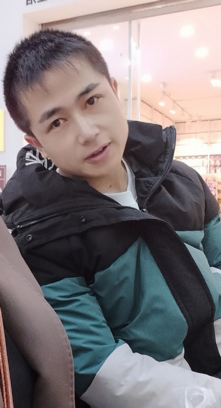 不骄不躁的第一张照片--永春婚介网