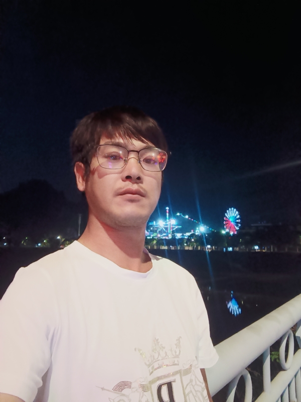 任豐的第一张照片--永春婚介网
