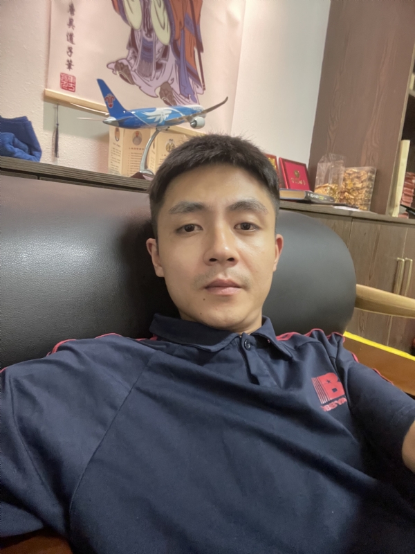 曾曾日上的第一张照片--永春婚介网