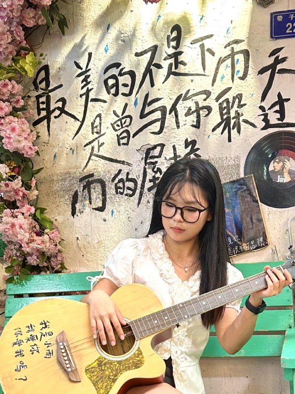 魔仙的第一张照片--永春婚介网