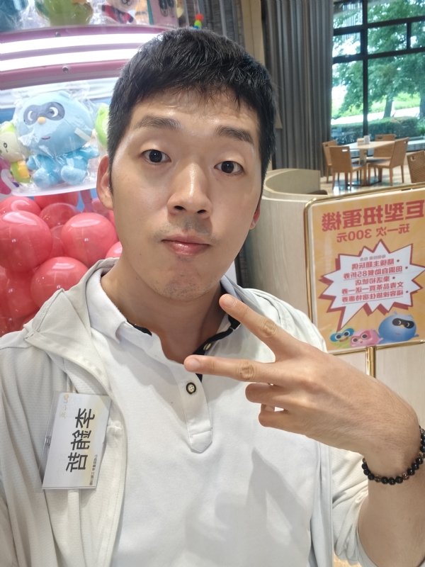 銪哲的第一张照片--永春婚介网